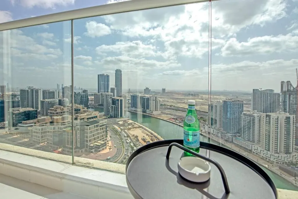 Upscale 1 Bed Apartment In Business Bay-Suiteable Dubai